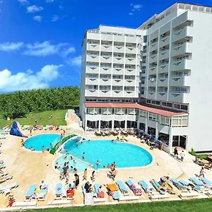 https://green-gold-hotel.kusadasihotels.org