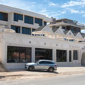 https://royal-cesme-hotel-adults-only.hotelsofizmir.com